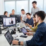 одеть человека на фото в другую одежду